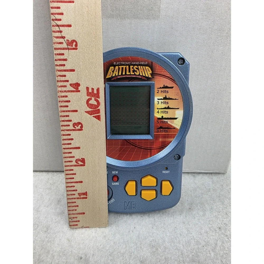 2002 Hand Held Battleship Electronic Handheld‎ Video Game Hasbro Milton Bradley